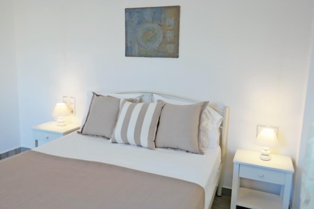 איוס פרוקופיוס Birikos Studios & Apartments מראה חיצוני תמונה